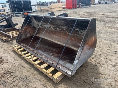 96 in Telehandler Bucket - Fits Cat TH407