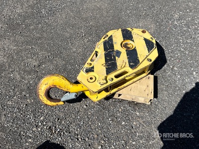 Cat Telehandler Lifting Hook
