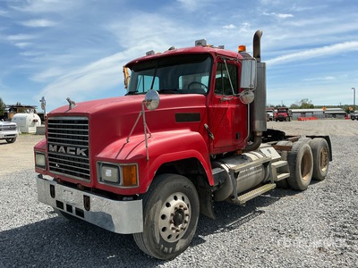 2003 Mack CH613 6x4 T/A Day Cab Truck Tractor