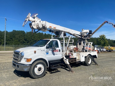 2006 Ford F-750 Digger Derrick Truck