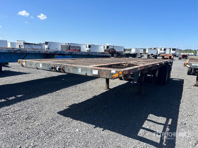 1995 Doepker 28 ft T/A Remorque à plateau