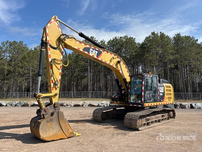 2011 Cat 324 EL حفارة بجنزير