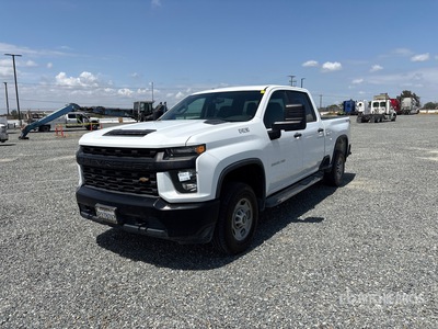 2020 Chevrolet Silverado 2500HD 4x4 Crew Cab Pickup