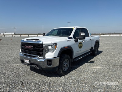 2021 GMC Sierra 2500 4x2 Crew Cab Pickup