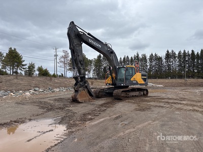 2020 Volvo EC300EL Rupsgraafmachine