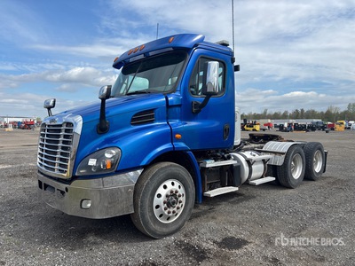 2017 Freightliner Cascadia 113 6x4 T/A Day Cab Truck Tractor (Inoperable)