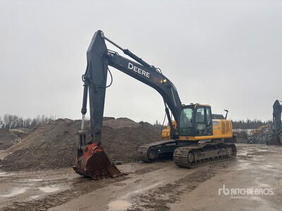 2015 John Deere 290G LC Kettenbagger