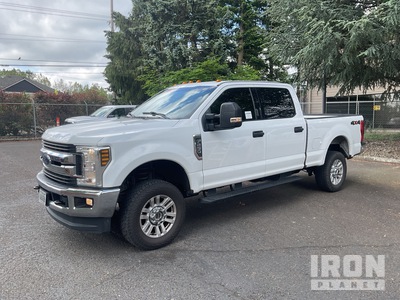 2019 Ford F-250 XLT 4x4 Crew Cab Pickup