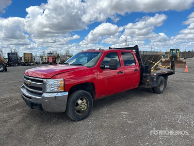 2008 Chevrolet Silverado 3500 4x4 Crew Cab Flat Bed- Length 9' 2" Width-97" Spreader Truck