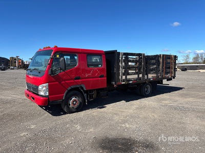2009 Mitsubishi Fuso 4x2 Crew Cab Flatbed Truck