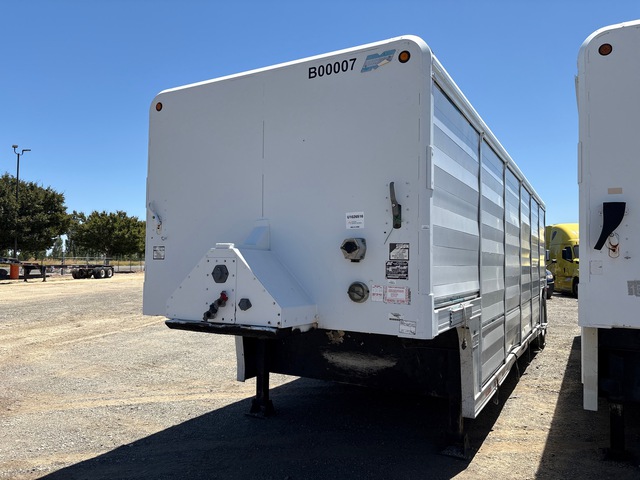 2000 Mickey  12 Bay S/A Beverage Trailer