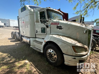 2016 Kenworth T600 6x4 T/A Sleeper Truck Tractor