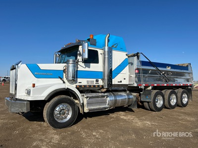 2015 Western Star 4900SA 8x6 Sleeper Wywrotka Tri/A