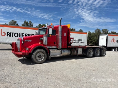 2012 Kenworth T800 8x4 Tri/A Winch Truck