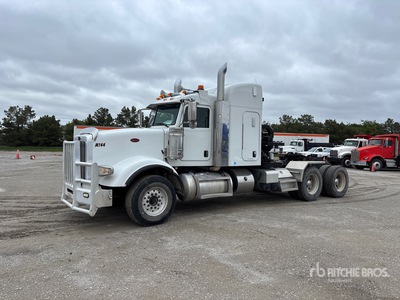 2016 Peterbilt 367 6x4 Winch Truck