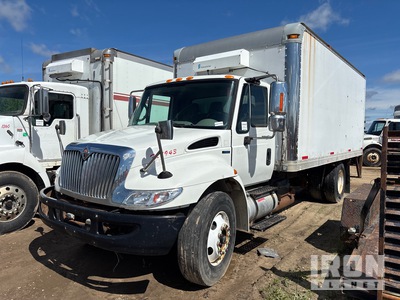 2011 International DuraStar 4x2 バントラック