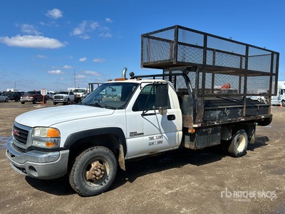 2005 GMC Sierra 3500 4x4 Ciężarówka z płaską platformą