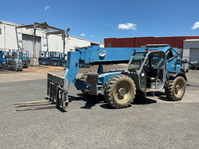 2013 Genie GTH-1056 Telehandler