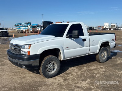 2005 Chevrolet Silverado 3500HD 4x4 Pickup
