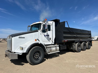 2008 Kenworth T800 8x6 Tri/A Dump Truck