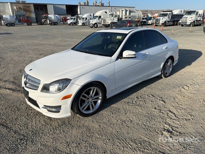2013 Mercedes-Benz C250 Automobile