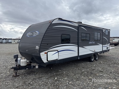 2018 Dutchman Aspen Trail 34 ft T/A Travel Trailer