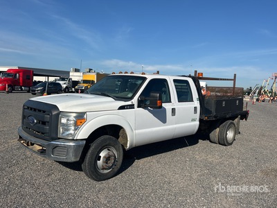 2016 Ford F-350 XL 4x4 Crew Cab Flatbed Truck