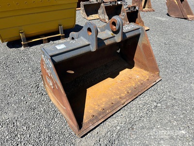 60 in Excavator Bucket - Fits Kobelco 210