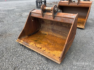 66 in Cleanup Excavator Bucket - Fits Kobelco 210