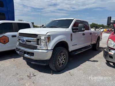 2018 Ford F-250 XLT 4x4 Crew Cab Pickup (Inoperable)