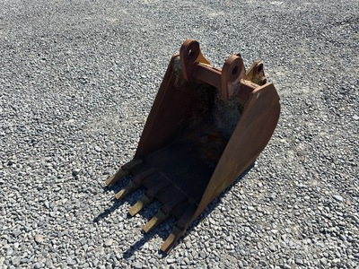 600 mm Graafmachine Bak