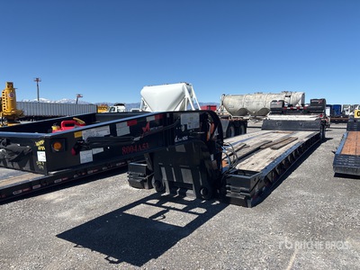 2025 XL Specialized 20280 lb T/A Expandable Axle Removable Gooseneck Low Loader