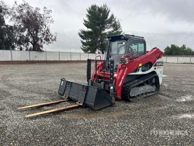 2020 Takeuchi TL12V2 Compact Track Loader