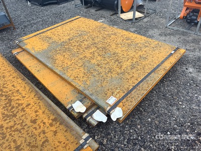 Quantity of (6) 5 ft x 8 ft Placche in metallo (Unused)