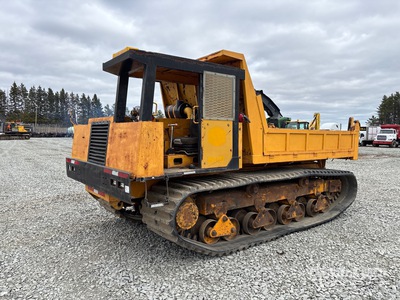 Morooka MST-2000 Raupen Transporter