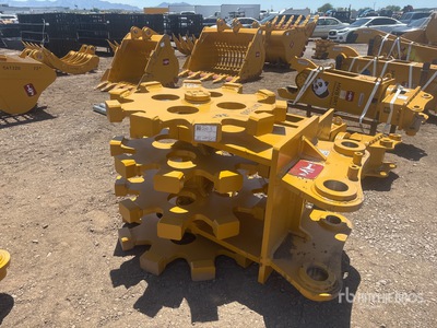 2026 HW CW336D36-4W 36 in Roue de compactage pour pelle (Unused)