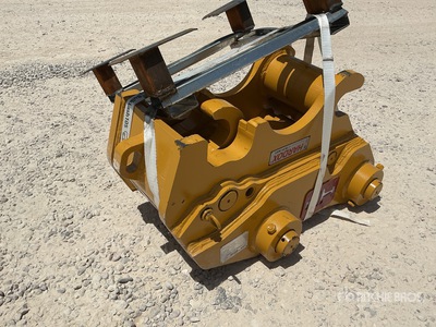 2026 HW CAT320QH Hydraulic Quick Coupler (Unused)