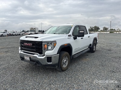 2021 GMC Sierra 2500HD 4x4 Crew Cab Pickup