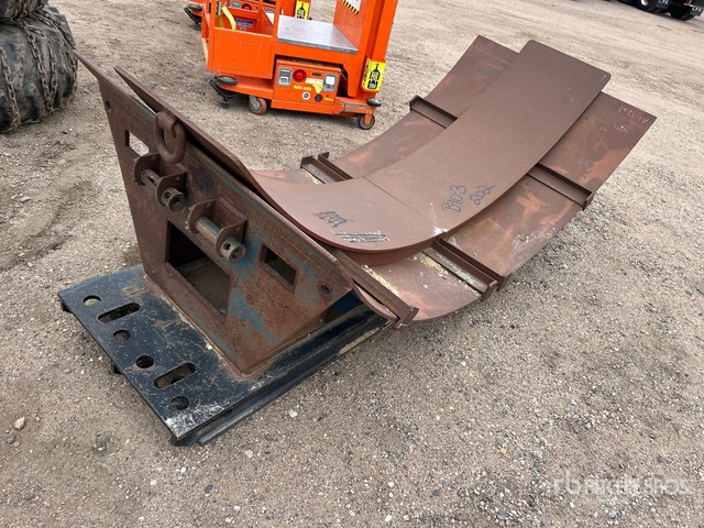 Quantity of Miscellaneous Crane Attachment Parts
