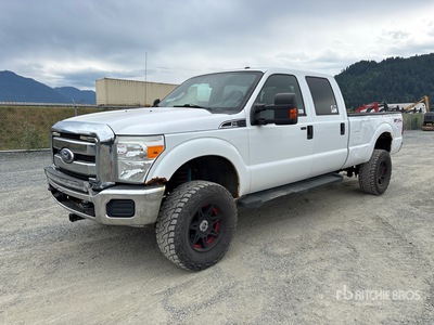 2011 Ford F-350 XLT 4x4 Crew Cab Pickup