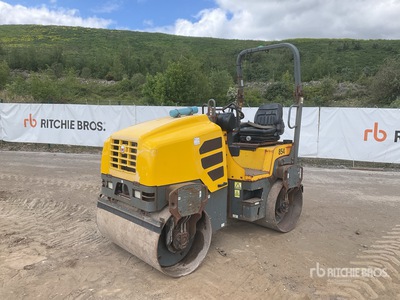 2014 Wacker Neuson RD27-120 Double Drum Roller