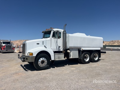 1997 Peterbilt 385 3600 gal 6x4 Autocarro per acqua