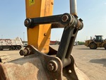 Chassis with Pins and Bushings Stick to Coupler