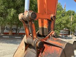Chassis with Pins and Bushings Stick to Coupler