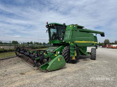 2003 John Deere 9580 WTS Combine Harvester