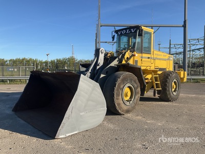 1993 Volvo L150 Pala gommata