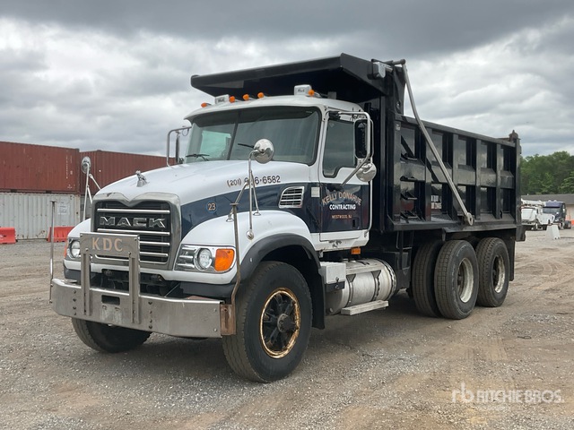2005 Mack CV713 Granite 6x4 T/A Dump Truck