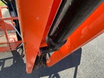 Hydraulics with Basket Tilt Cylinder