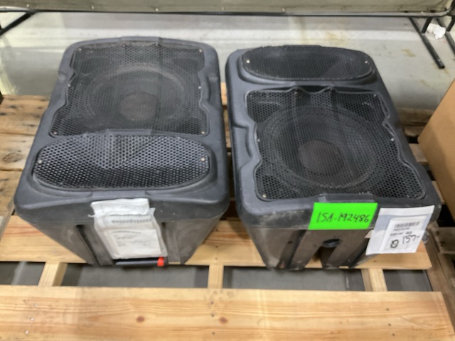 Pair of Peavey Quadra 12P Speakers