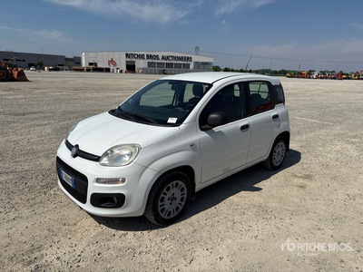 2013 Fiat Panda Automobile